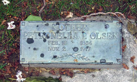 petronella P Olsen headstone