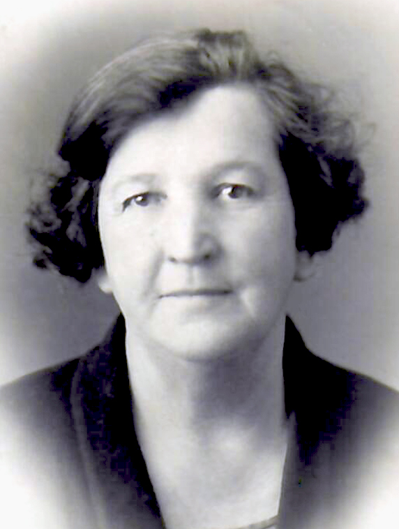 Elizabeth Duthie headshot