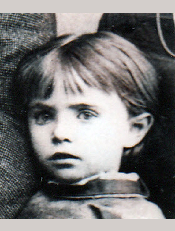 Mary Gray headshot