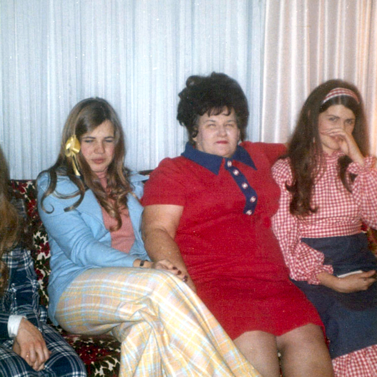 1043 nanette, Ruth and Nadine December 1972