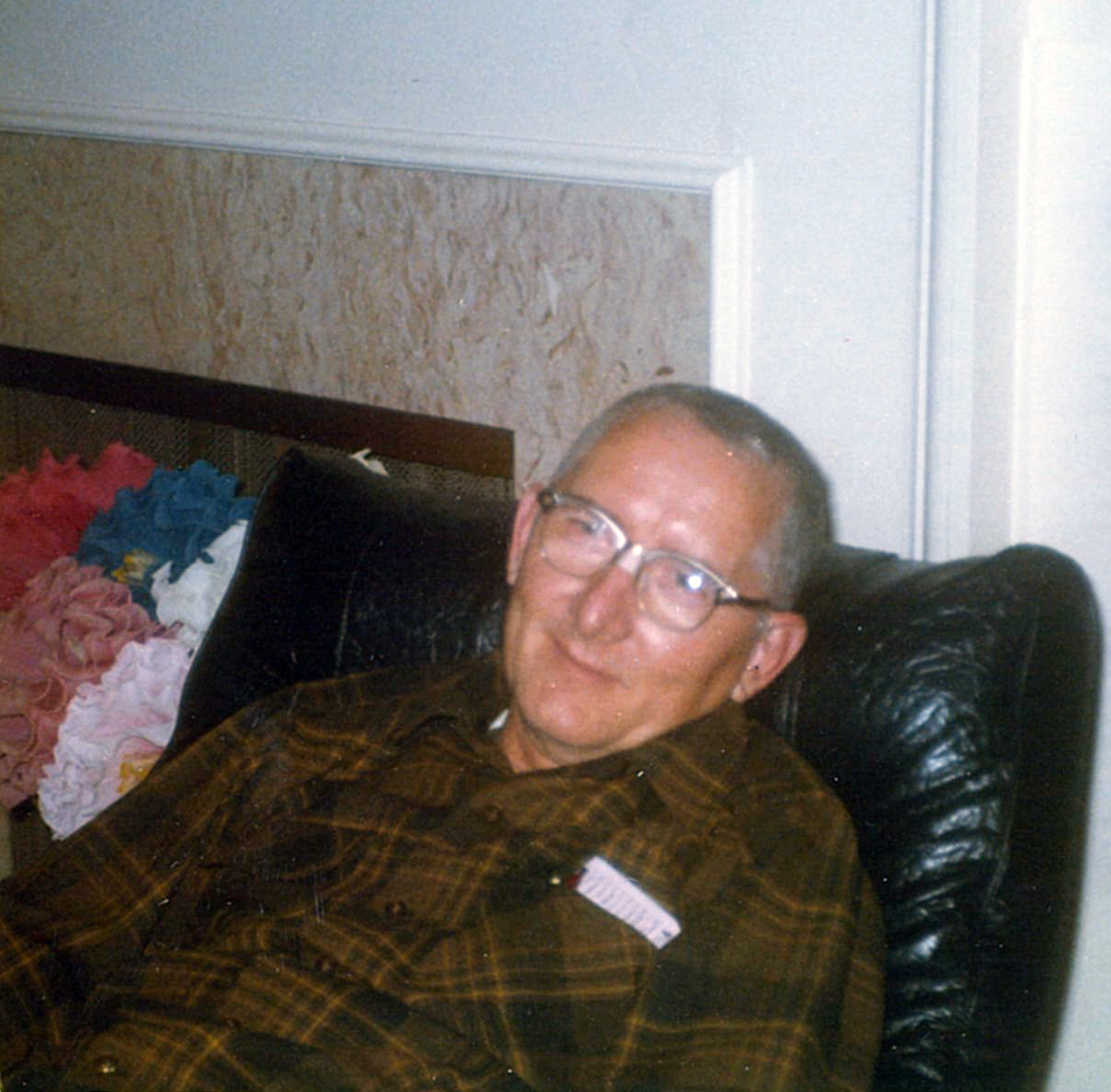 1136 Ralhph Bird 1973