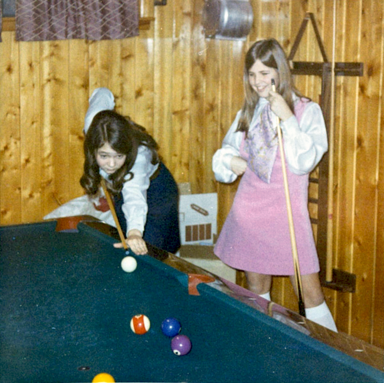 678 Sandy and Nanette 1970