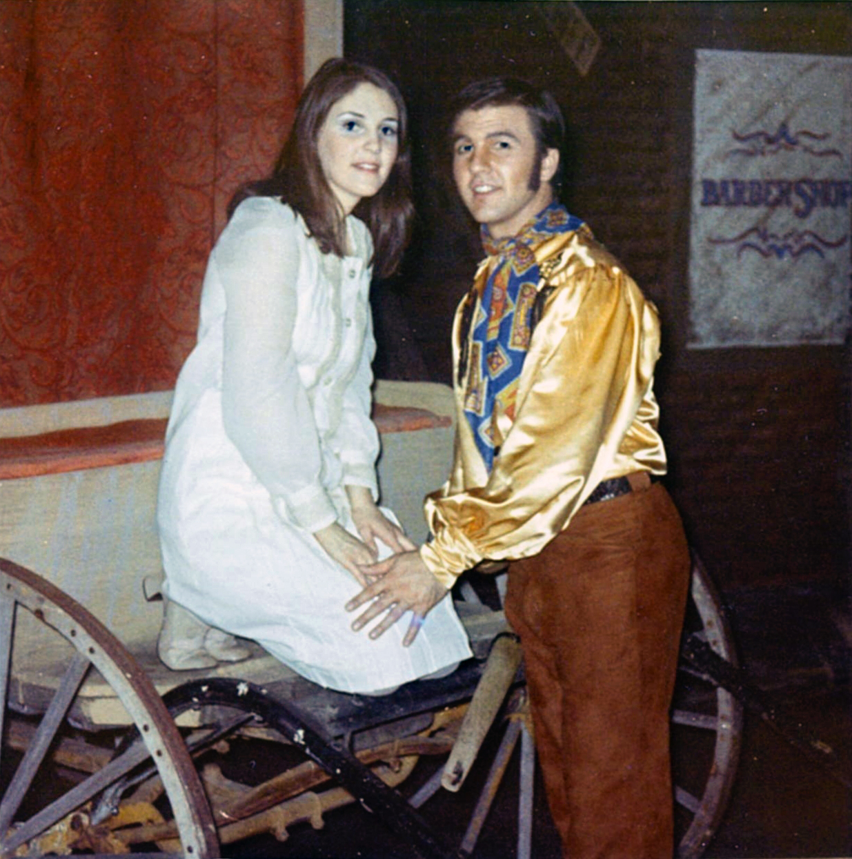 725 Pam Groot and Nelden Starbuck at BYU April 1970