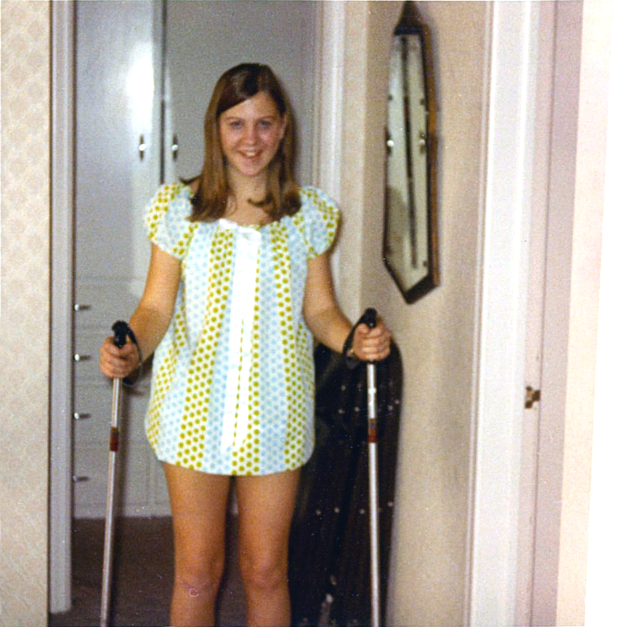 905 Natalie - Ski's for Christmas 1970