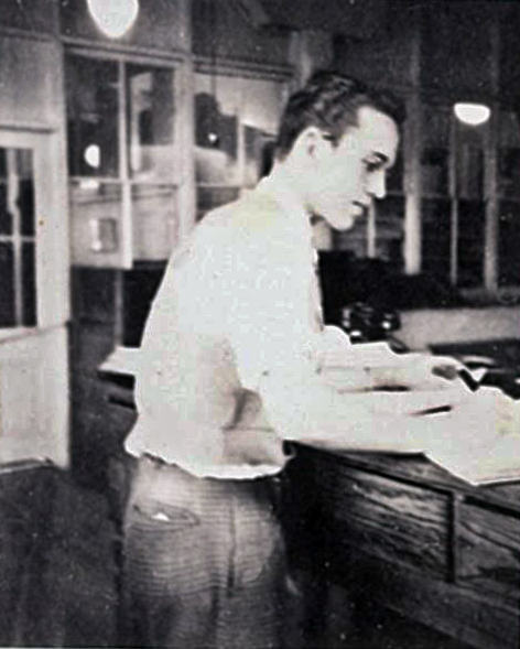 Wendell Maxfield with books