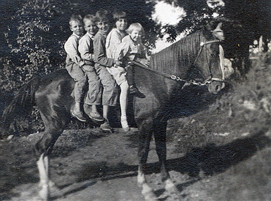 1919 Prince (twins, Arnold,Leah)
