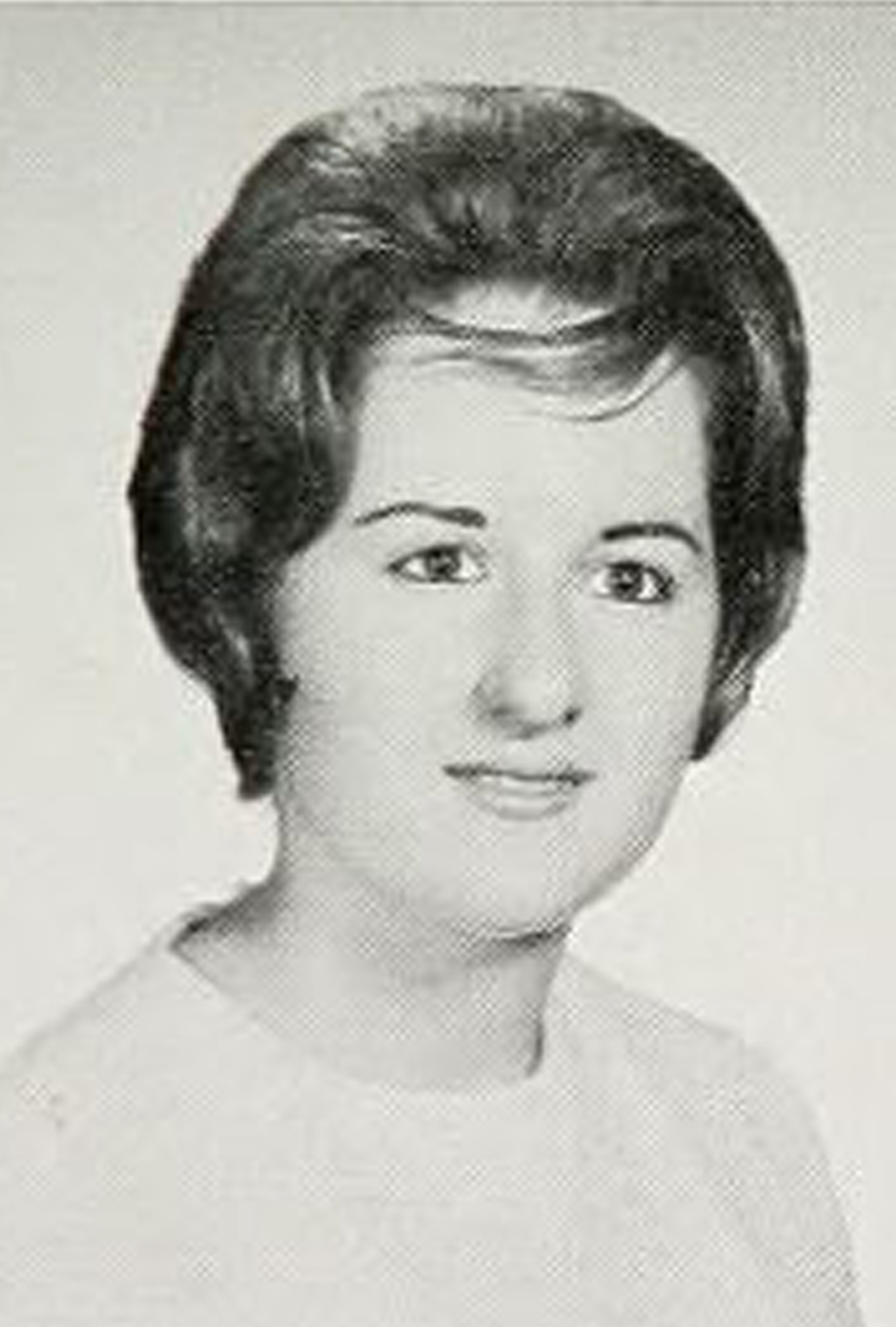 Gloria Bird Headshot