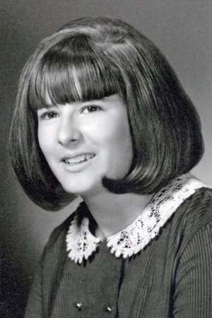Maureen Bird Wolf Moore Headshot